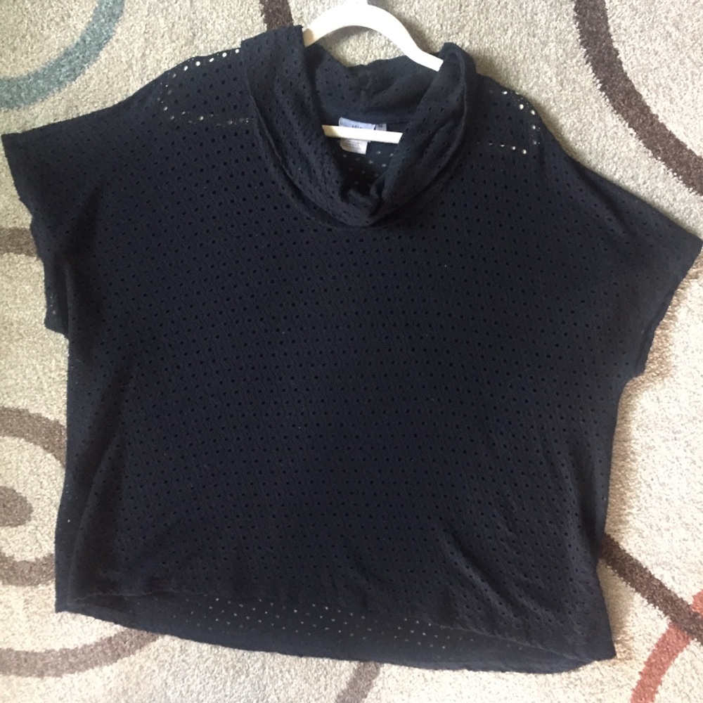 HOT COTTON SHORT SLEEVE TOP SIZE M